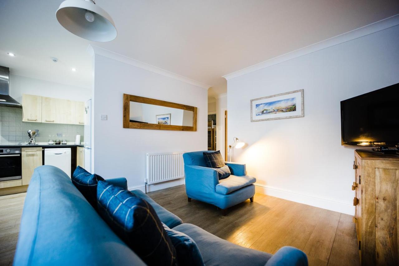 Flat 1 Flint House Tenby - 2 Bedroom - Garden - Dog Friendly Kültér fotó